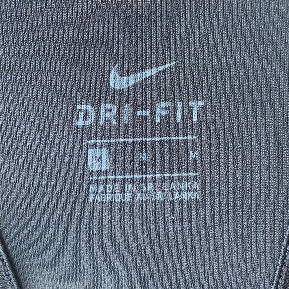 πNike Dri-FIT Racerback Workout Tank Top - Picture 5 of 5